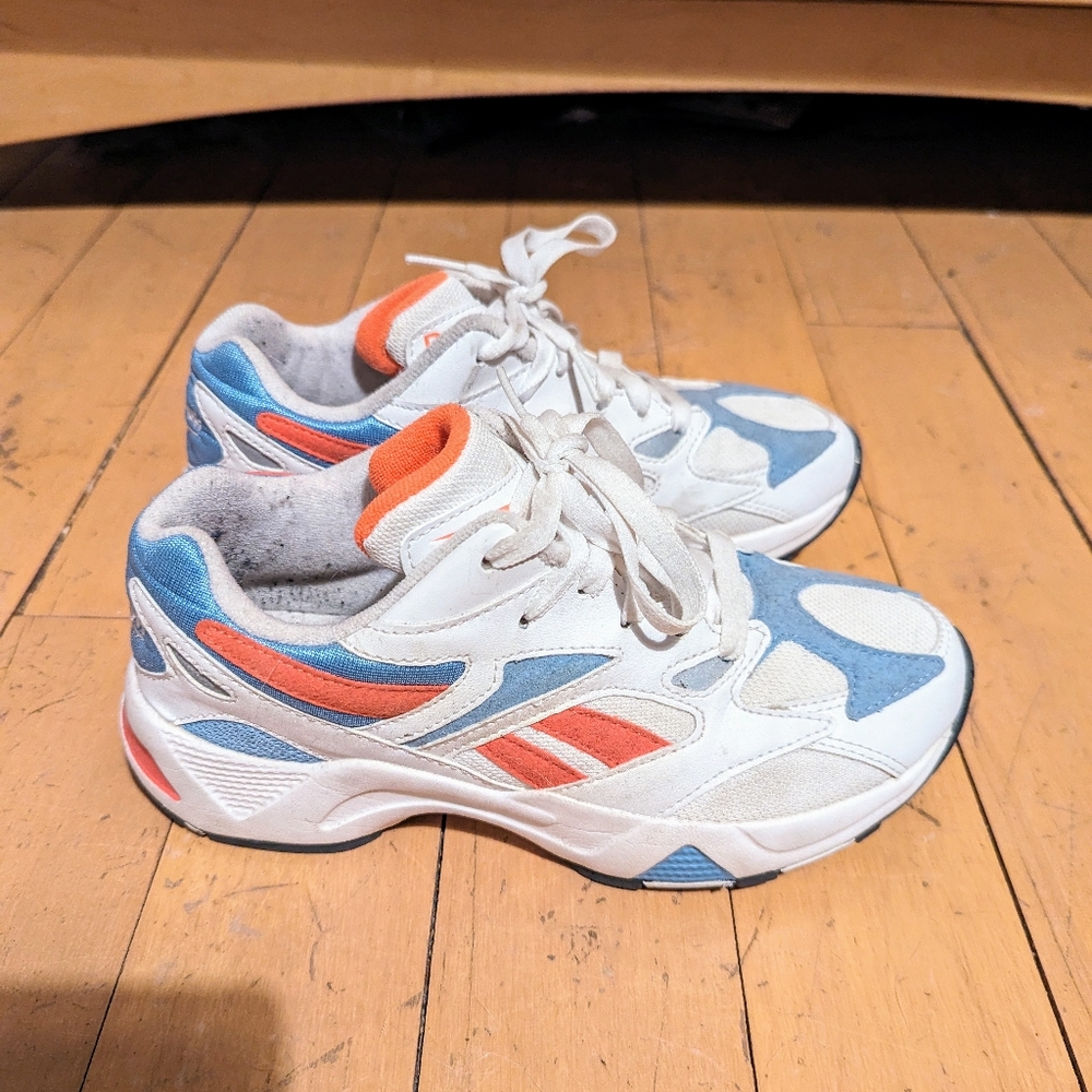 Reebok Aztrec 96 sneakers size 4.5